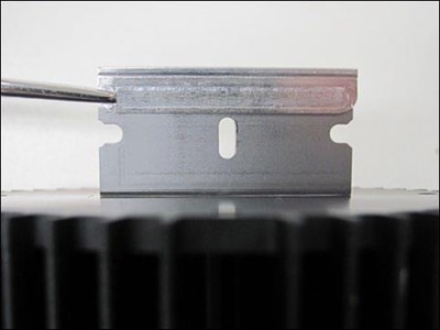 Checking heatsink flatness Image of checking heatsink flatness