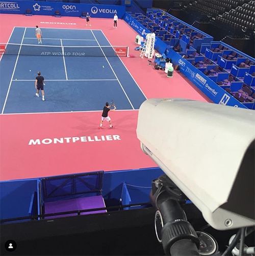 Hawk-Eye tracking cameras Image des caméras de poursuite Hawk-Eye