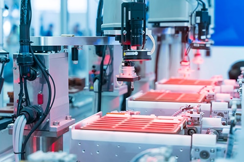 Robotic vision sensor camera system in a smart factory Image d'un système de caméra à capteur de vision robotique dans une usine intelligente