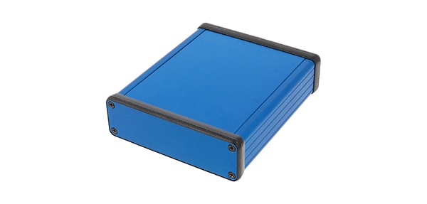 Hammond Manufacturing 1455L1201BU extruded aluminum enclosure תמונה של מארז אלומיניום משוחל Hammond Manufacturing 1455L1201BU