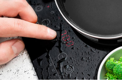 手潮了也不怕!不怕水的电容触摸传感器,教你一招搞定!