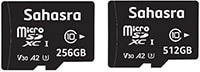 Sahasra's Micro SD Card with Adaptor and Memory Card Bild der microSD-Kartevon Sahasra mit Adapter und Speicherkarte