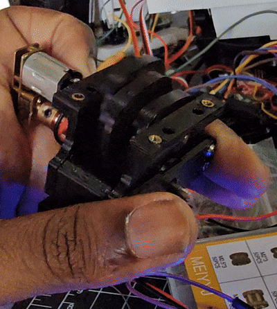 How To Make a Robot Shuffler Mechanism How To Make a Robot Shuffler Mechanism