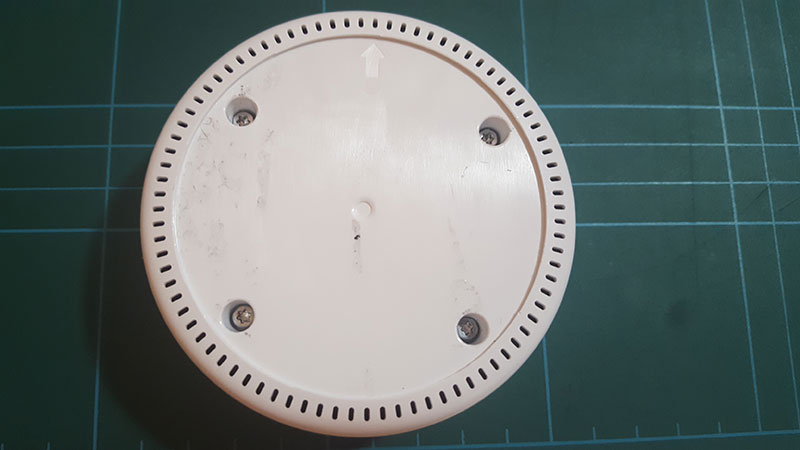 Unscrew the four T7 screws from the Echo Dot Unscrew the four T7 screws from the Echo Dot
