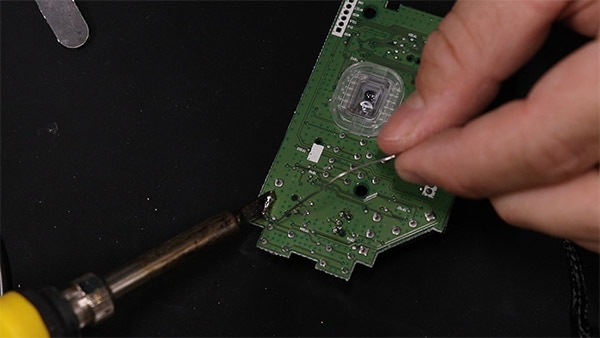 Fix or Toss? How to Know If Your Electronics Are Worth Fixing Fix or Toss? How to Know If Your Electronics Are Worth Fixing