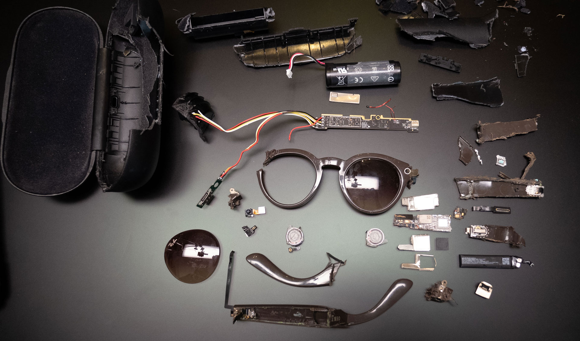 Ray-Ban Stories Smart Glasses Teardown