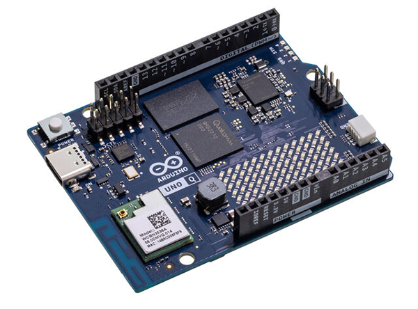 Image of Arduino UNO Q hybrid single-board computer (top view)