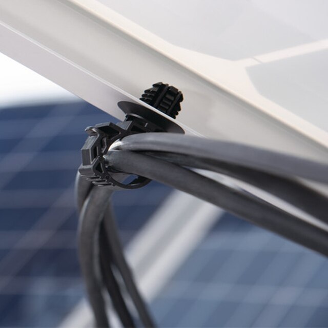 Solar Locking Clamp with Oval Fir Tree