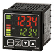 Panasonic 的 KT4R PIAS 温度控制器图片
