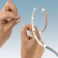 Phoenix Contact 的 PTF PCB 连接器的图片