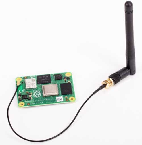 Image of CM4 with external antenna kit