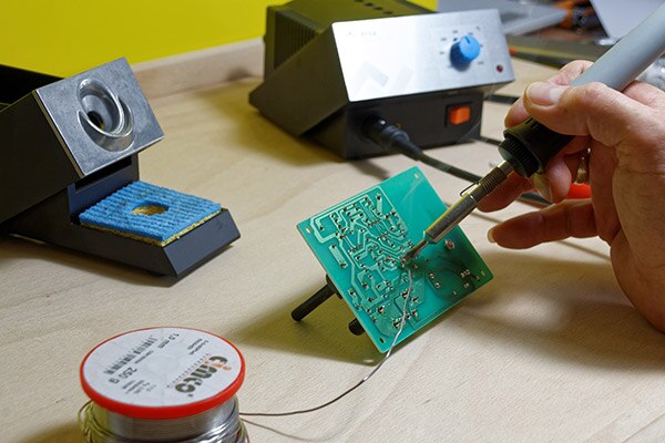 Different Types of Solder for Makers