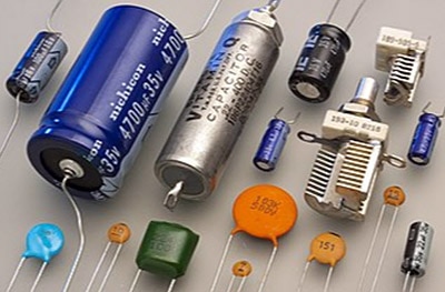 Electrolytic and Ceramic Capacitors