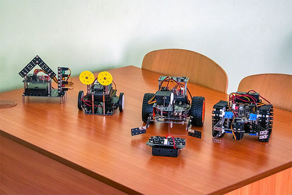 Image of What Makes the Arduino Uno Mini LE Different?